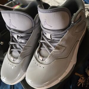 Nike Kids Sneakers - Light Gray and White